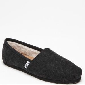 TOMS LIKE NEW wool line